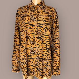 Boohoo Women Animal Print Shirt Size 10 Brown Collared  Button-Up Long Sleeve